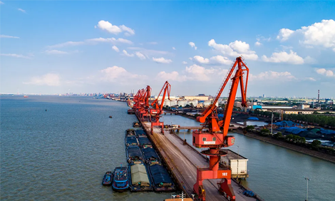 Jiangsu Zhangjiagang Huada Port